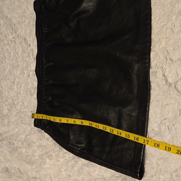 Babaton Women's Size L Black Flagship Mini Skirt Faux Leather Elastic Waist - Picture 3 of 9